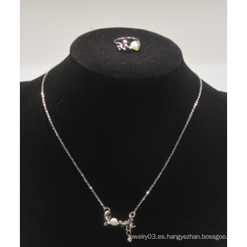 Día de San Valentín &quot;Amor&quot; con collar de diamantes con anillo Set (XJW13557)